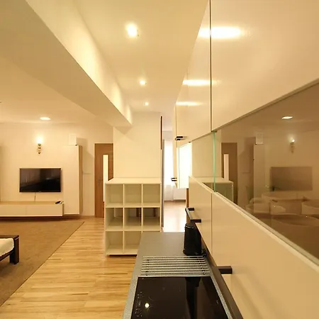 Corner شقة *