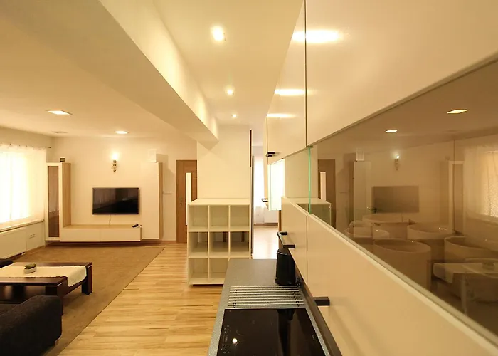Corner Апартаменты *